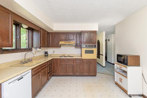 1405 Maria Lane Avon IN 46123