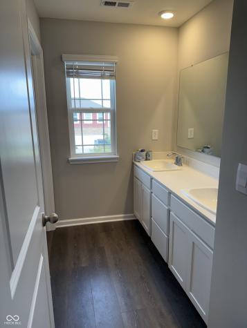 2360 Larkspur Lane Shelbyville IN 46176