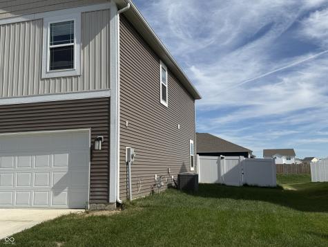 2360 Larkspur Lane Shelbyville IN 46176