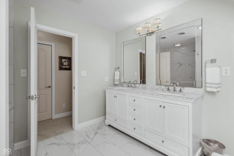 7109 W Saint Andrews Avenue Yorktown IN 47396
