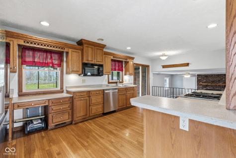 5968 N Carroll Road Indianapolis IN 46235