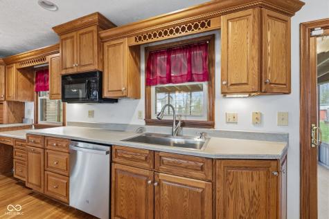 5968 N Carroll Road Indianapolis IN 46235