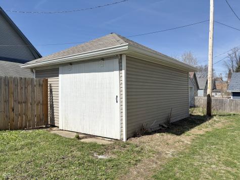 1745 Union Street Indianapolis IN 46225