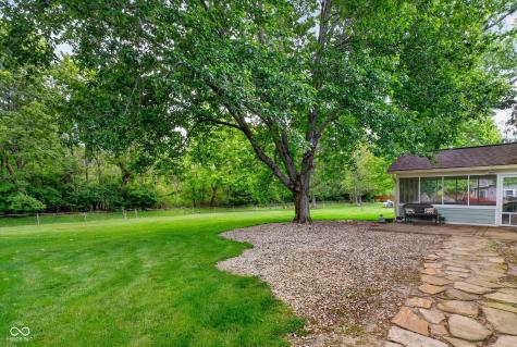 9838 Barth Drive Zionsville IN 46077