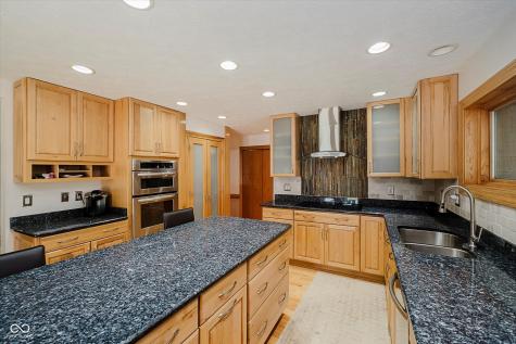 18 Point Lane Arcadia IN 46030