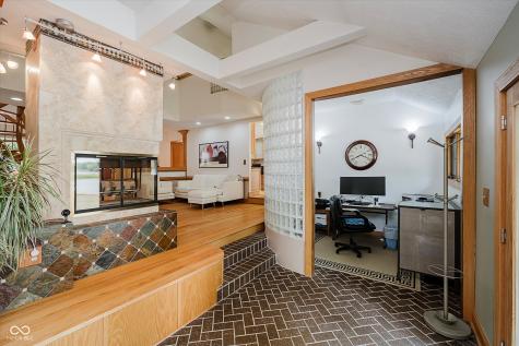 18 Point Lane Arcadia IN 46030