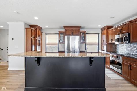 938 Elmwood Circle Noblesville IN 46062