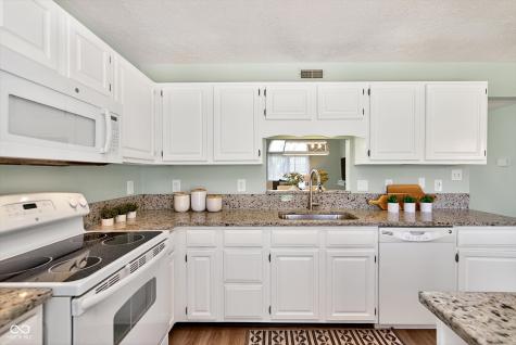 11931 Van Herp Court Indianapolis IN 46236