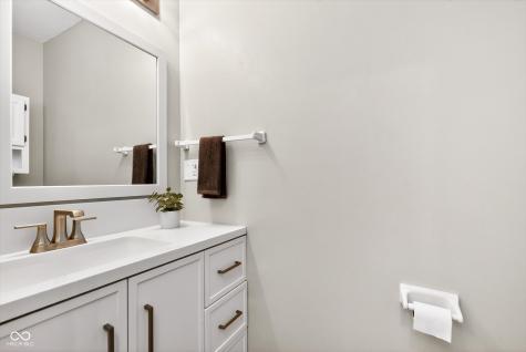 11931 Van Herp Court Indianapolis IN 46236