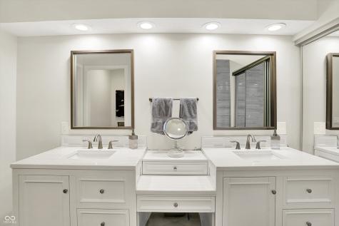 3033 Daum Court Carmel IN 46033