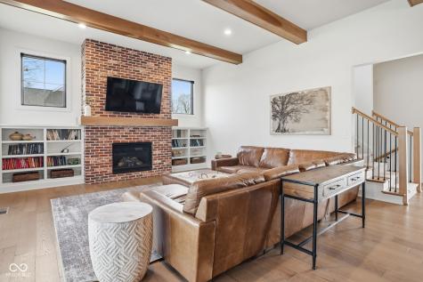 15860 Oak Park Vista Westfield IN 46074