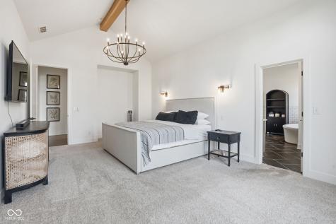 15860 Oak Park Vista Westfield IN 46074
