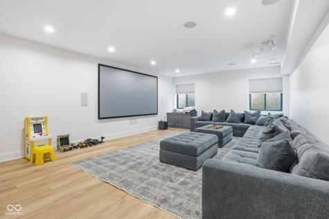 15860 Oak Park Vista Westfield IN 46074