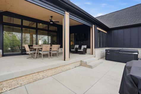 15860 Oak Park Vista Westfield IN 46074