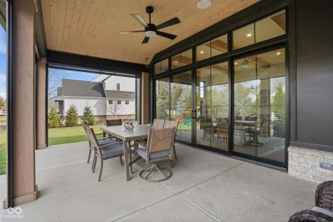 15860 Oak Park Vista Westfield IN 46074