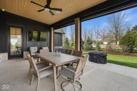 15860 Oak Park Vista Westfield IN 46074