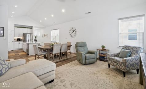 6044 Medina Spirit Drive Indianapolis IN 46237