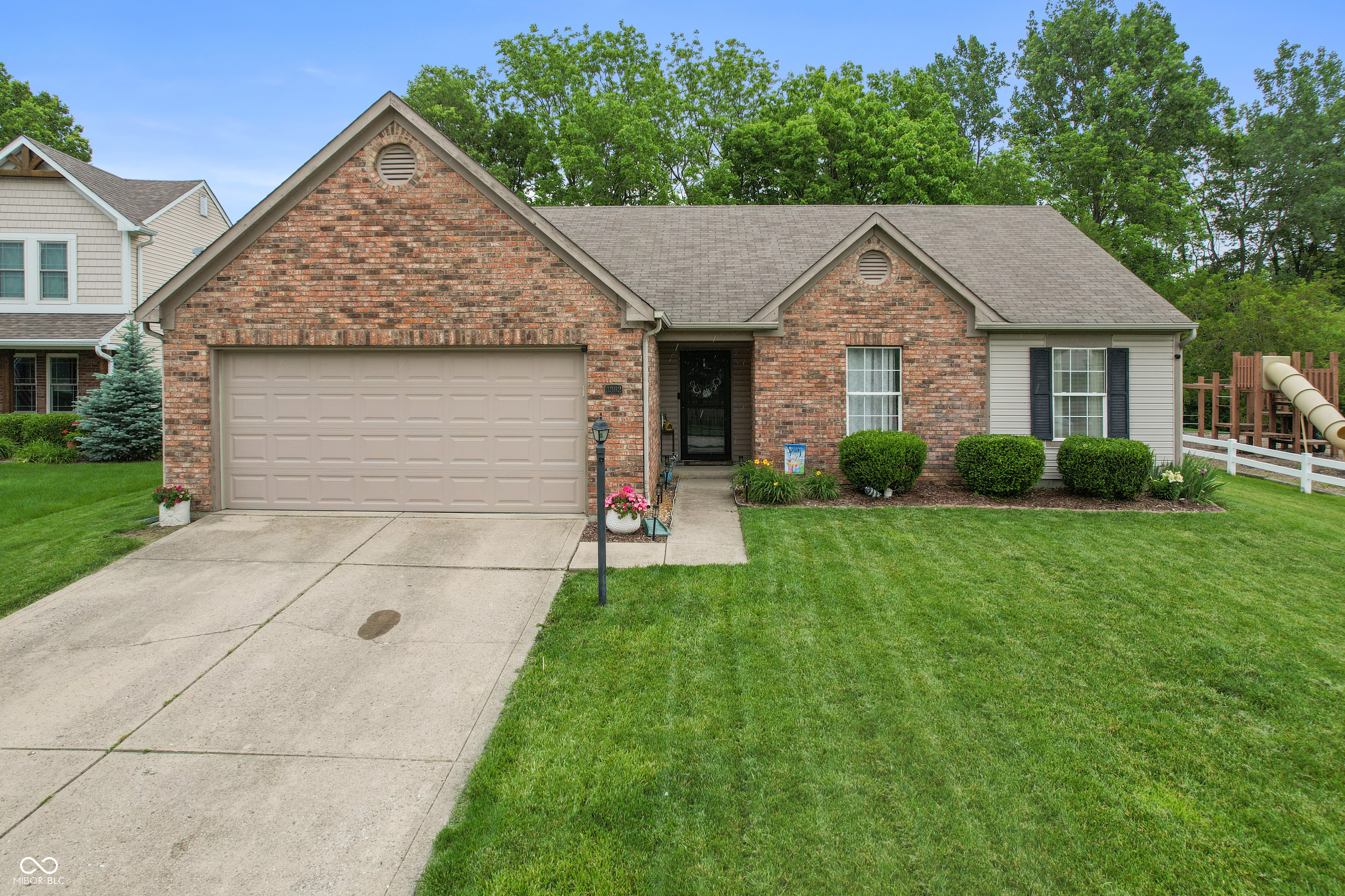 3902 Cherry Blossom Boulevard Indianapolis IN 46237