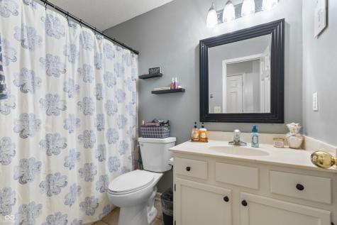3902 Cherry Blossom Boulevard Indianapolis IN 46237