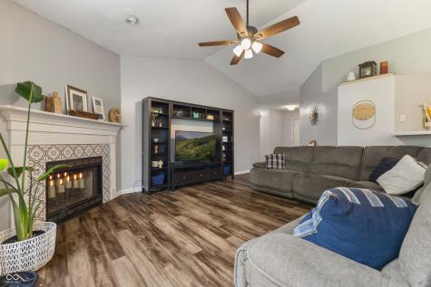 3902 Cherry Blossom Boulevard Indianapolis IN 46237