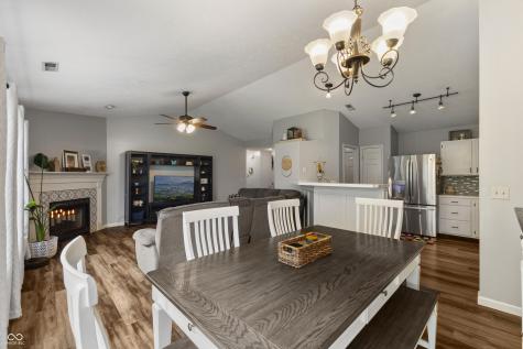 3902 Cherry Blossom Boulevard Indianapolis IN 46237
