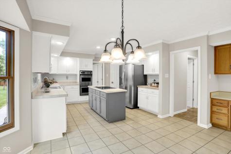 58 Penn Place Zionsville IN 46077