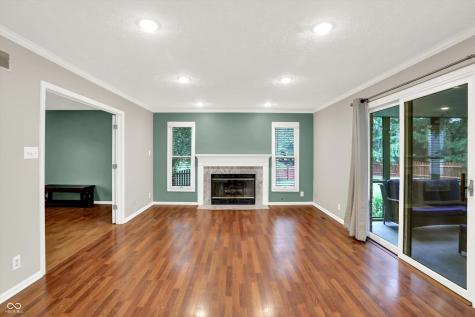 58 Penn Place Zionsville IN 46077