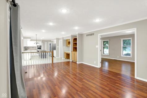 58 Penn Place Zionsville IN 46077