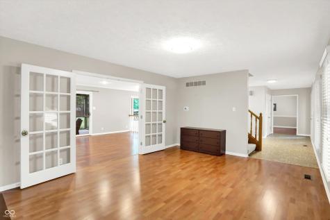 58 Penn Place Zionsville IN 46077