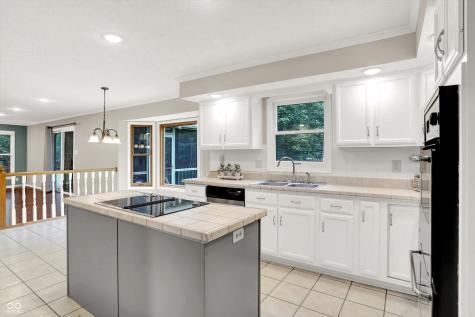58 Penn Place Zionsville IN 46077
