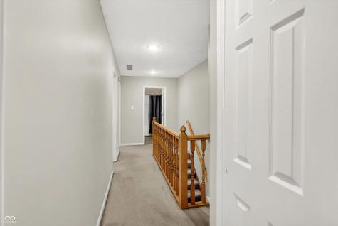 58 Penn Place Zionsville IN 46077