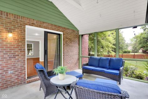 58 Penn Place Zionsville IN 46077
