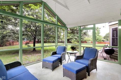 58 Penn Place Zionsville IN 46077