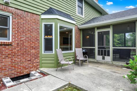 58 Penn Place Zionsville IN 46077