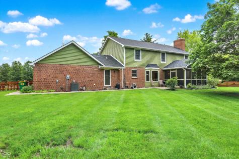 58 Penn Place Zionsville IN 46077