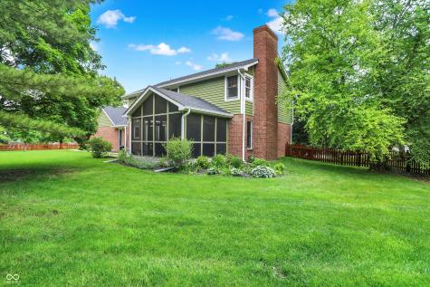 58 Penn Place Zionsville IN 46077