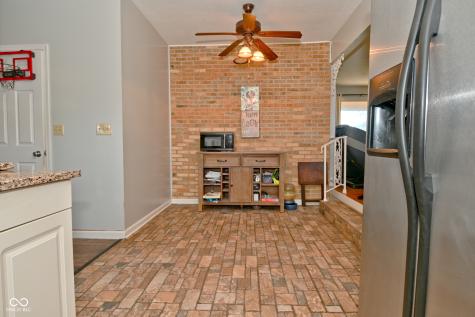 8104 E Edgewood Avenue Indianapolis IN 46239