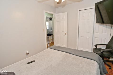 8104 E Edgewood Avenue Indianapolis IN 46239