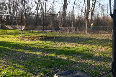 8104 E Edgewood Avenue Indianapolis IN 46239