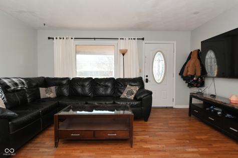 8104 E Edgewood Avenue Indianapolis IN 46239
