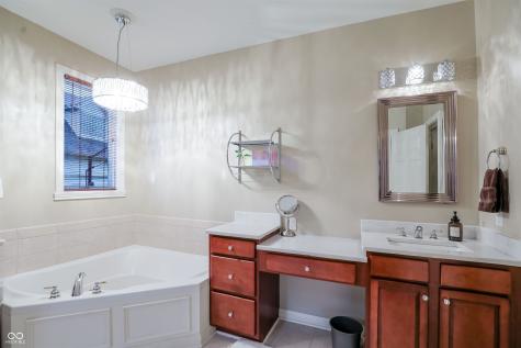 11154 Turfgrass Way Indianapolis IN 46236