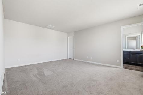 327 Campus Lane Greenwood IN 46143
