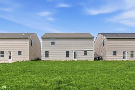 327 Campus Lane Greenwood IN 46143