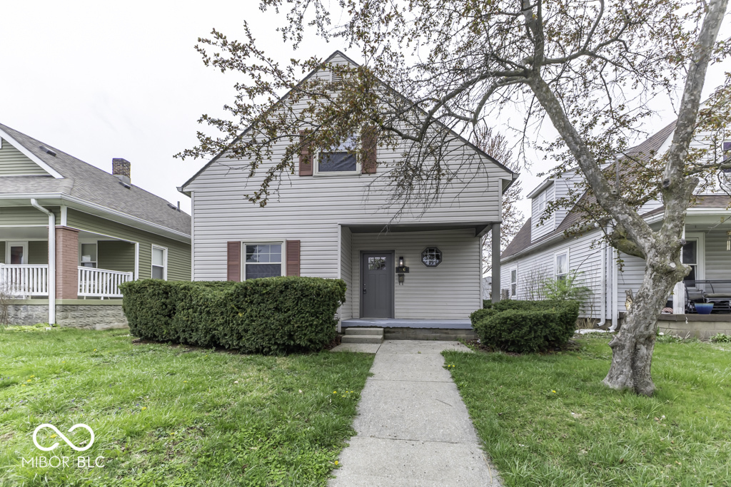 126 S 3rd Avenue Beech Grove IN 46107