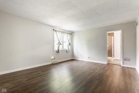 8117 Scarborough Court Indianapolis IN 46256