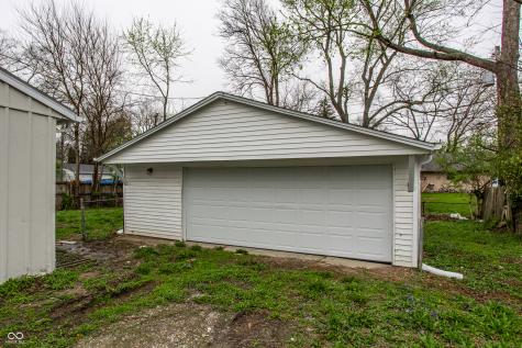 8340 E 41st Place Indianapolis IN 46226