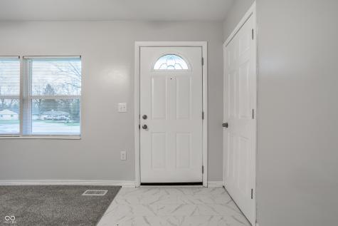 8340 E 41st Place Indianapolis IN 46226