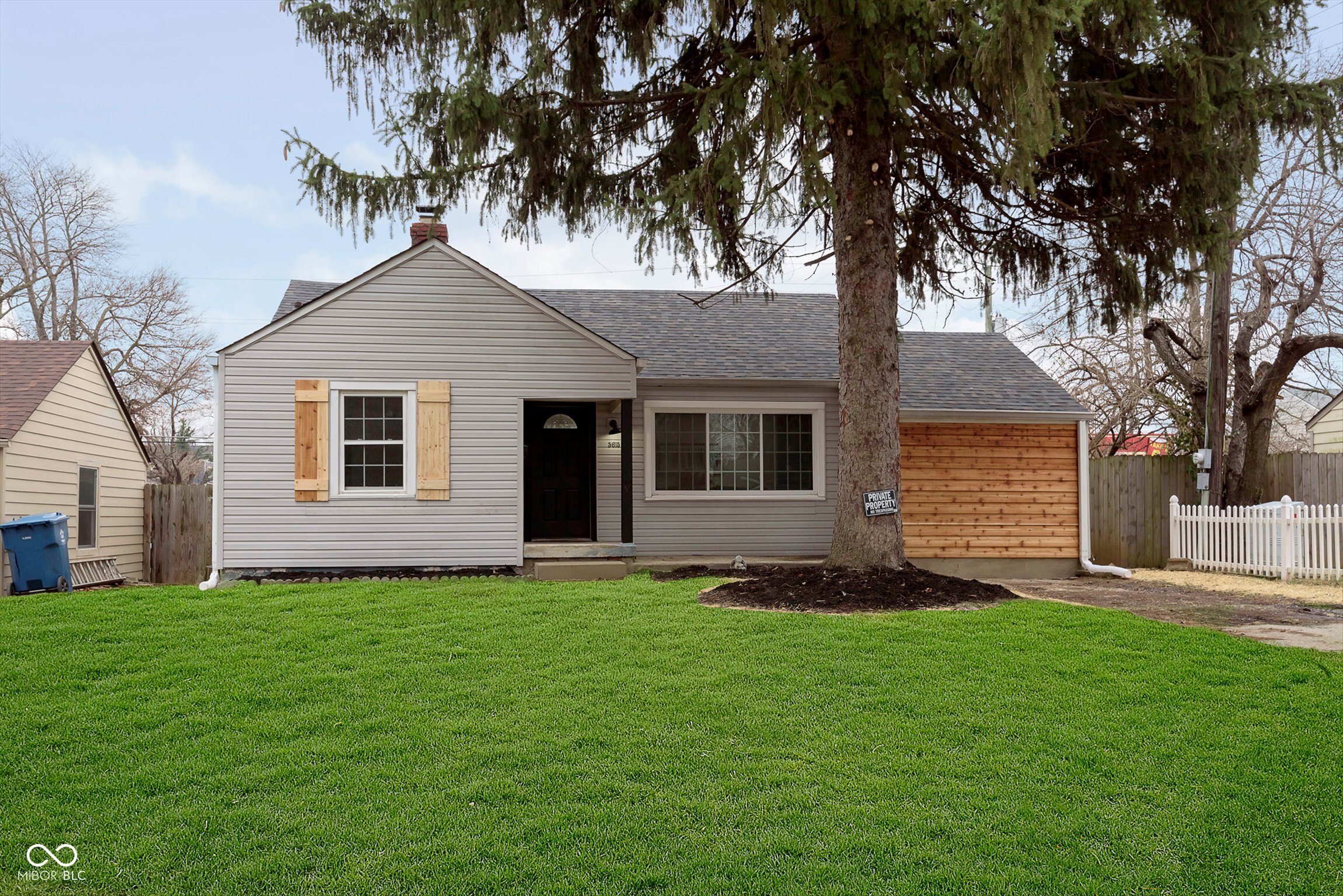 5615 Brouse Avenue Indianapolis IN 46220