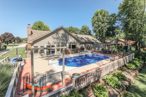 8101 Dark Star Drive Indianapolis IN 46217