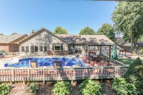 8101 Dark Star Drive Indianapolis IN 46217